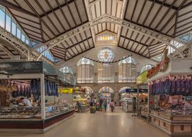 North Loop Produce Hall